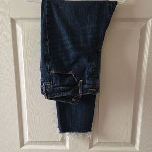Old Navy Dark Blue Cropped Jeans